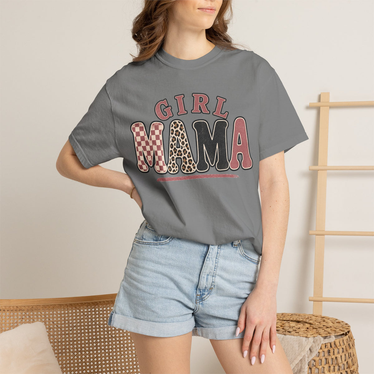 Girl mama Tee