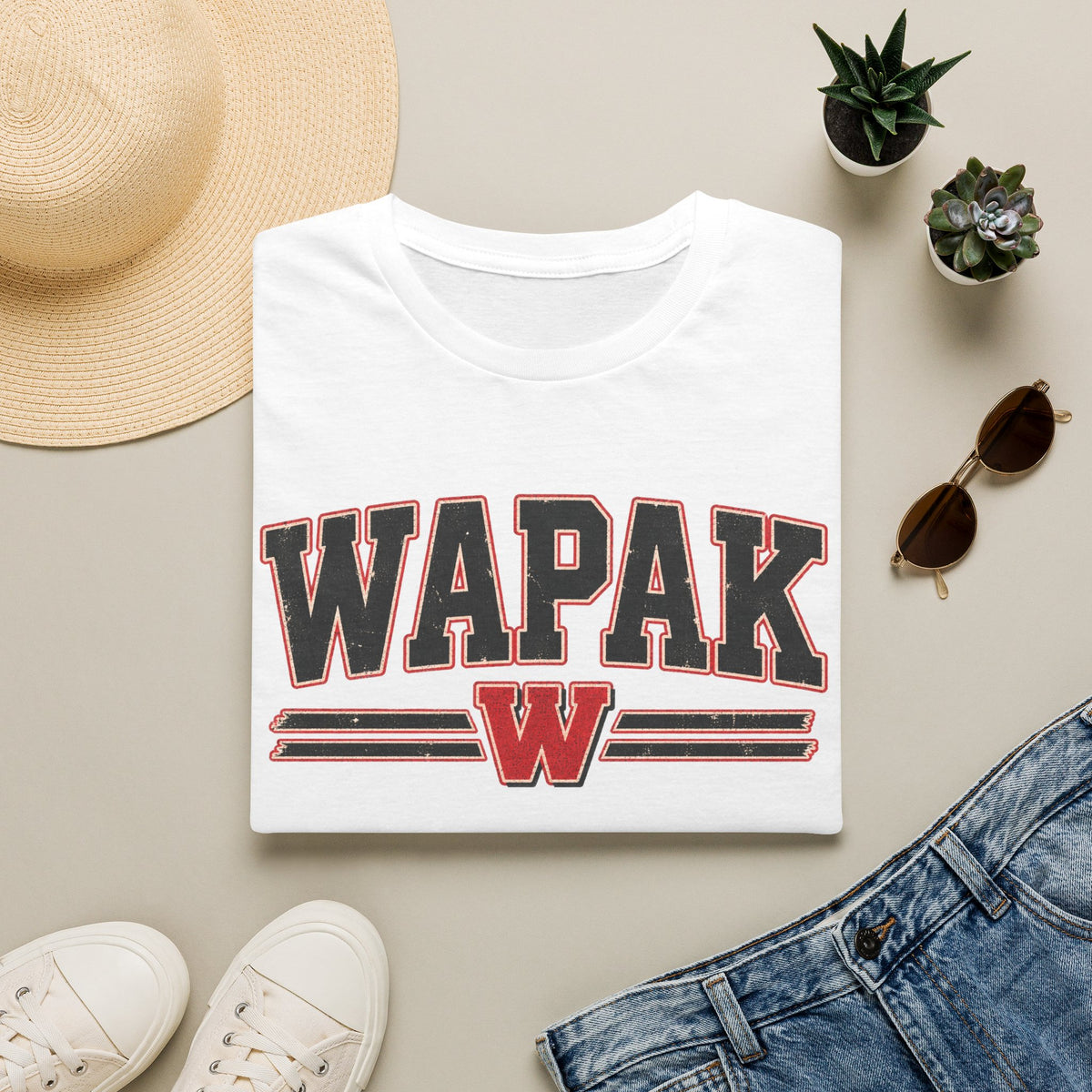 Wapak black tee