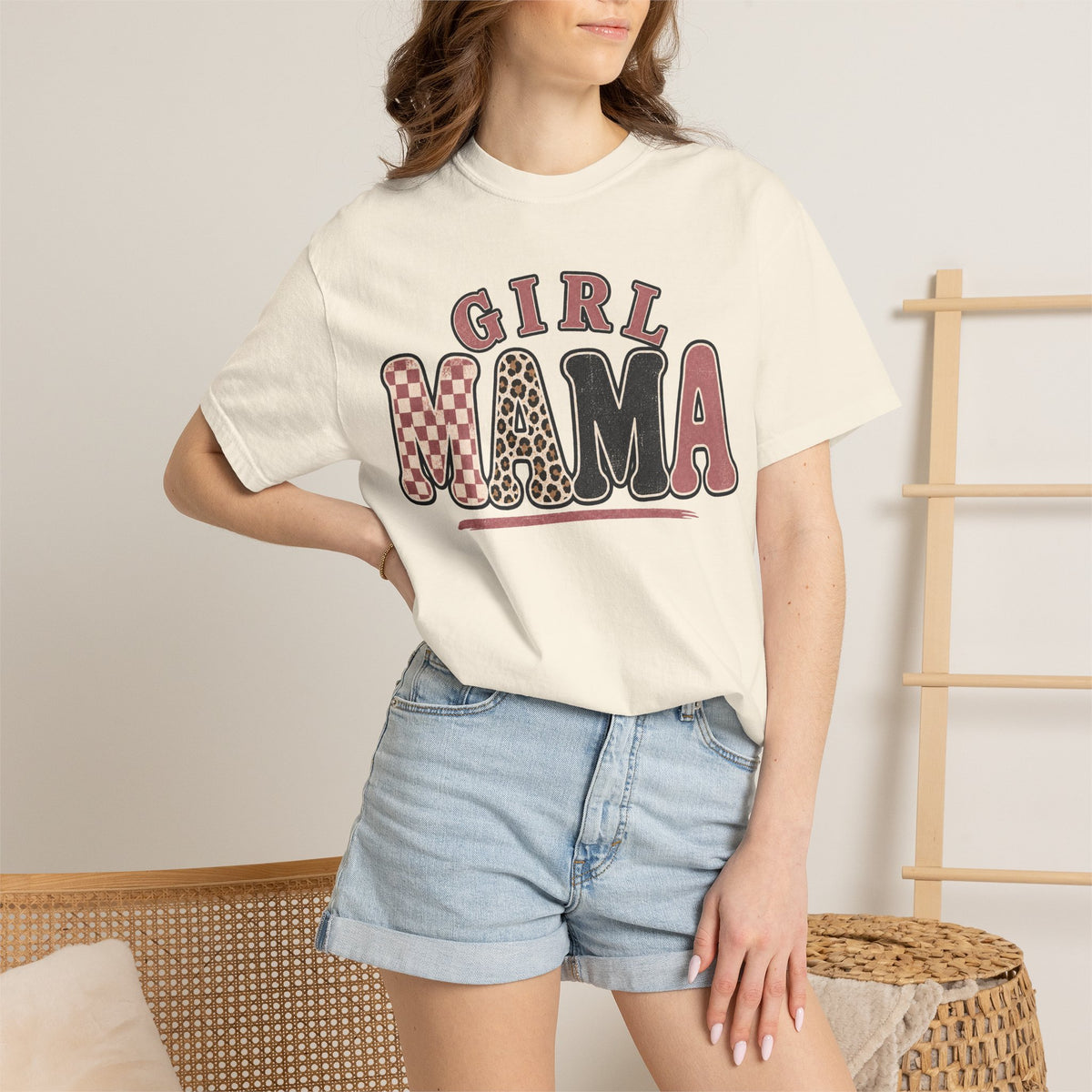 Girl mama Tee