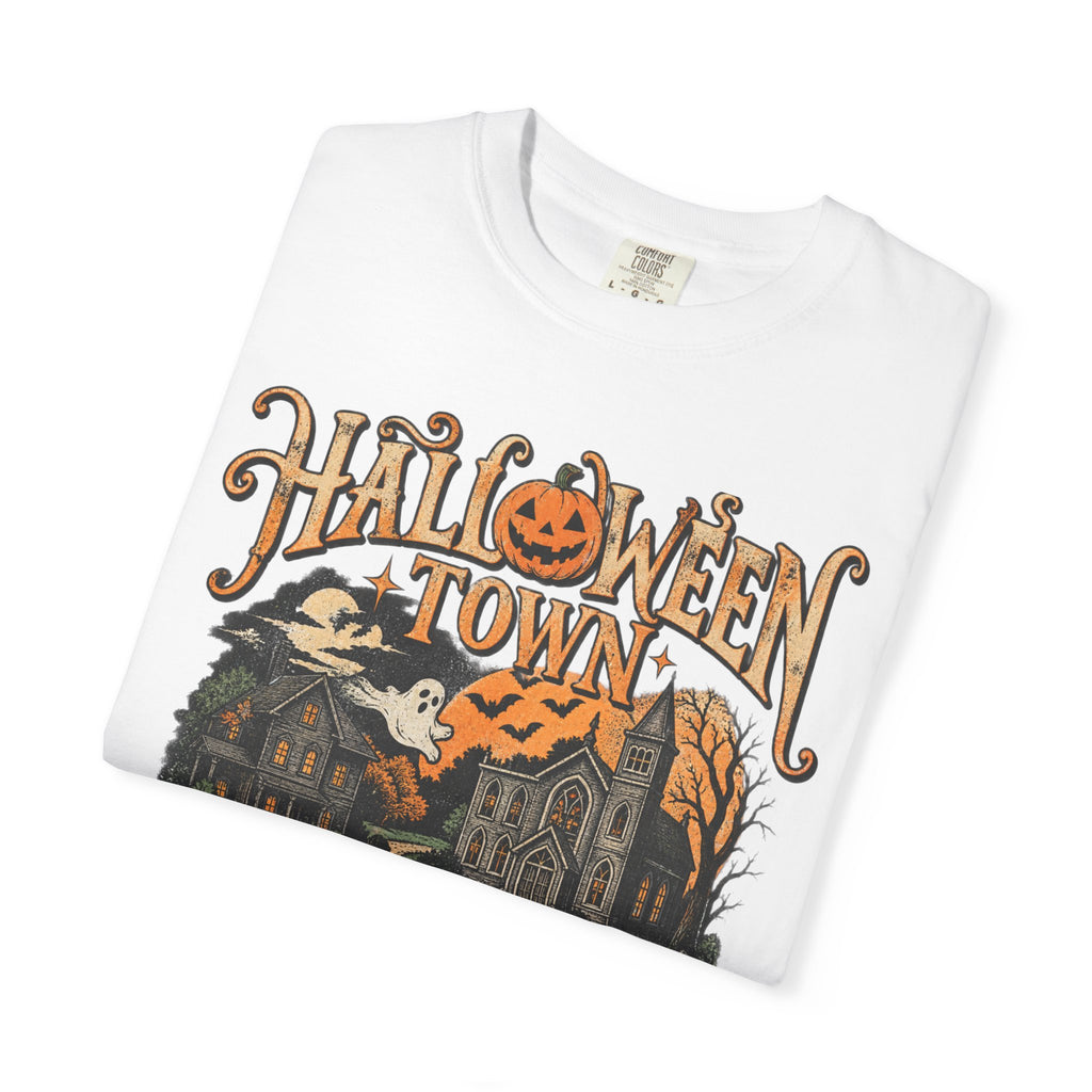 Halloween town graphic T-shirt