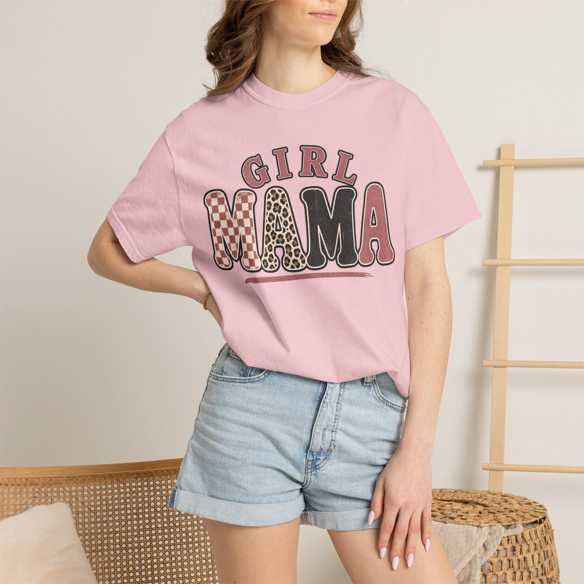 Girl mama Tee